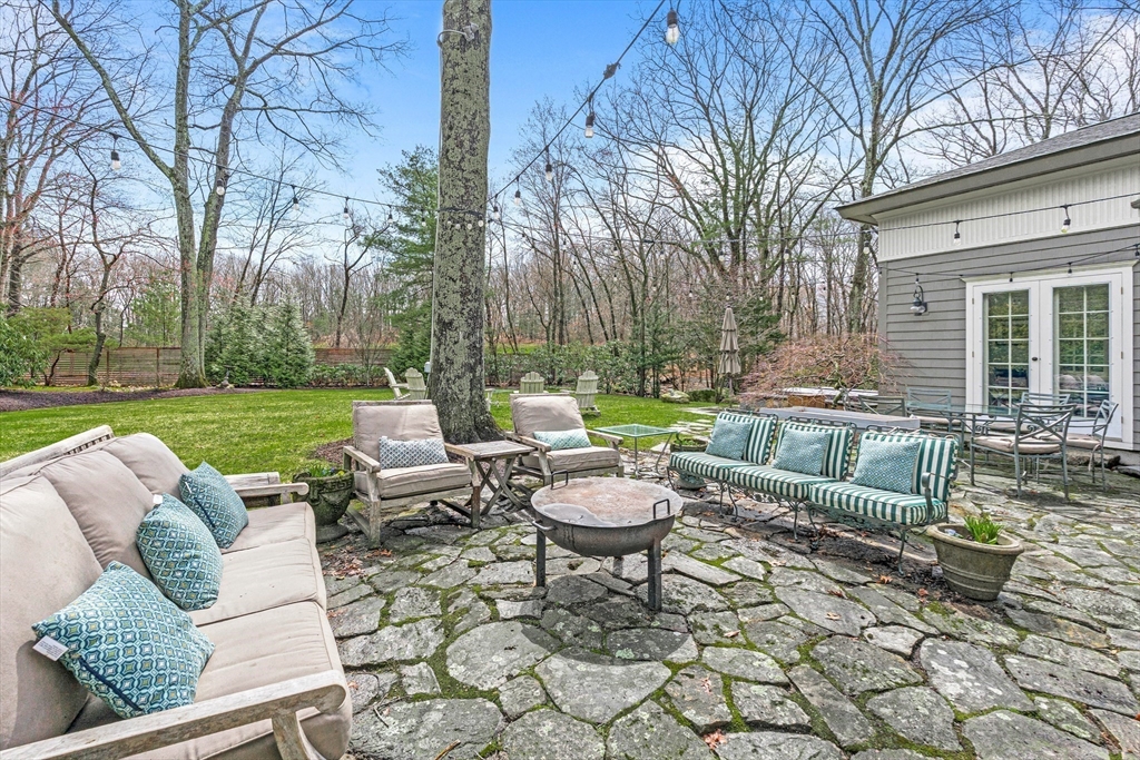 16 Nantucket Road Wellesley, MA 02481 - Photo 30 of 33