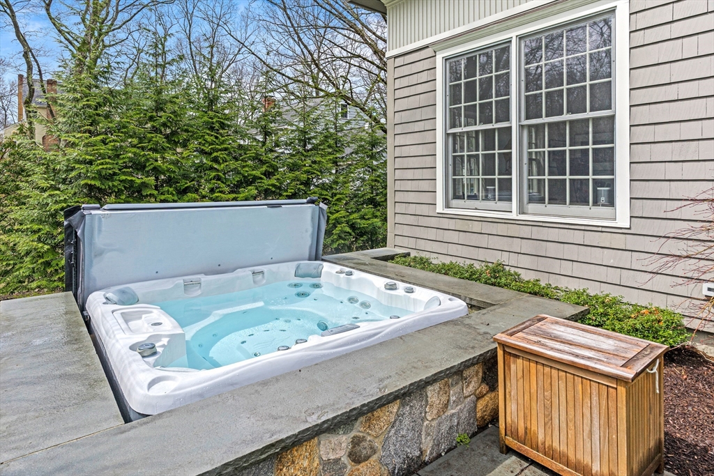 16 Nantucket Road Wellesley, MA 02481 - Photo 31 of 33