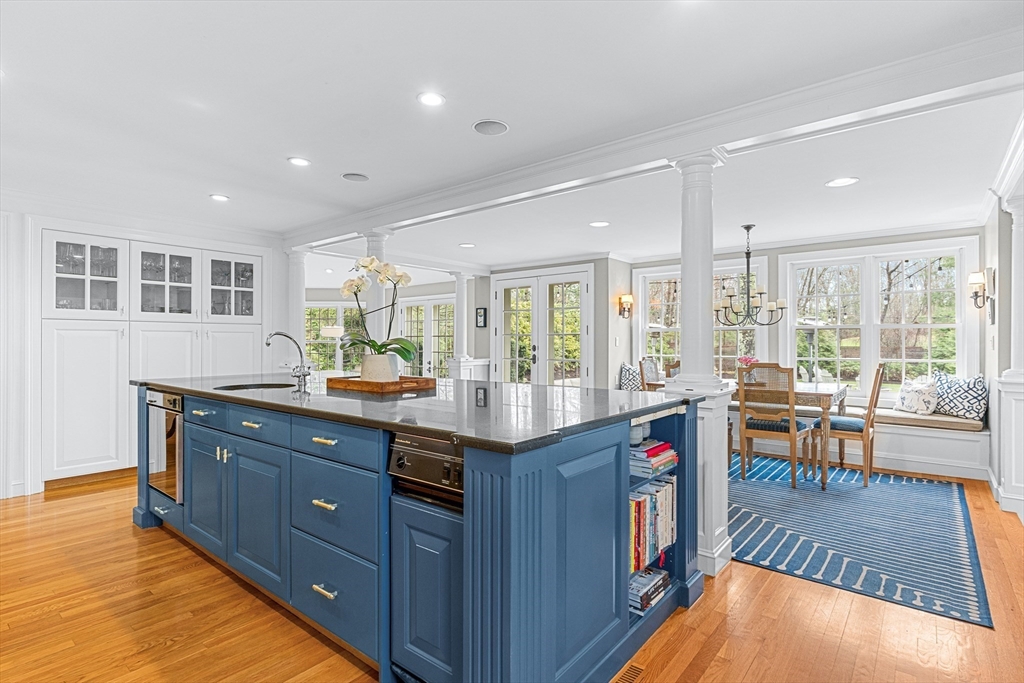 16 Nantucket Road Wellesley, MA 02481 - Photo 4 of 33