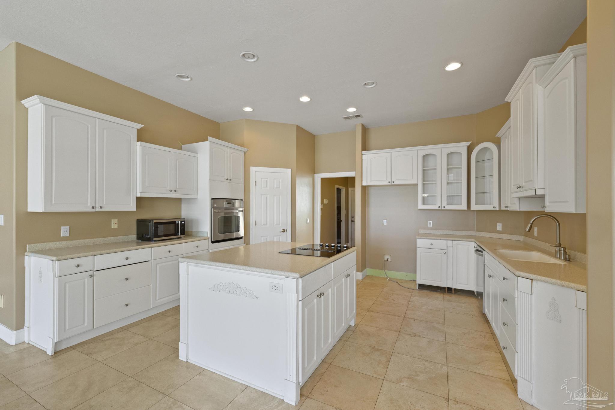 7108 Reef Street Navarre, FL 32566 - Photo 11 of 61 Gallery Image 11