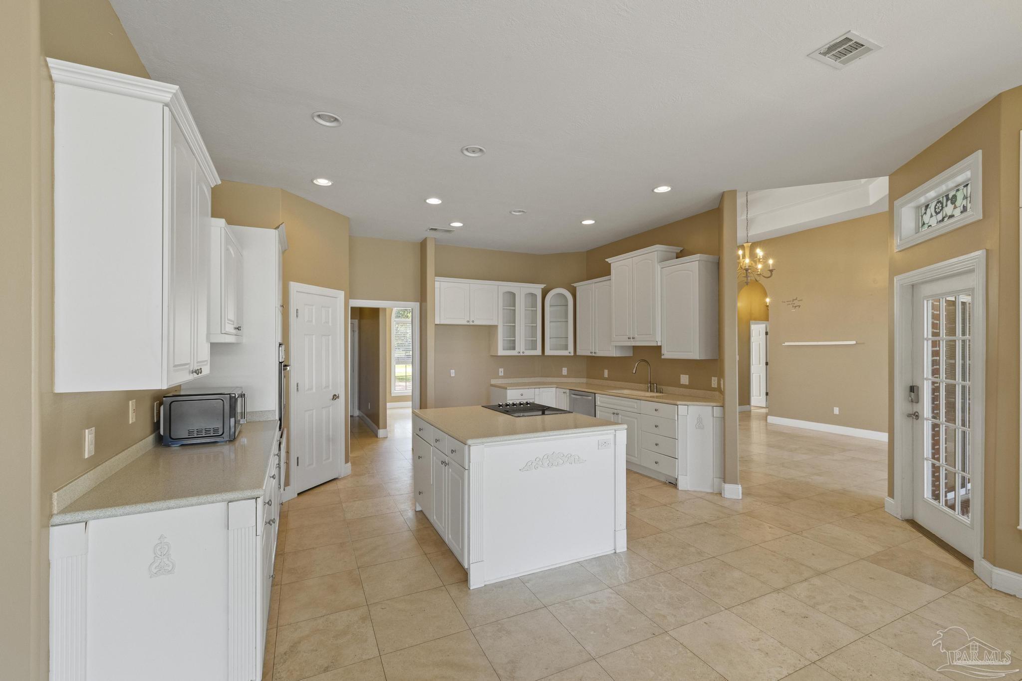 7108 Reef Street Navarre, FL 32566 - Photo 12 of 61 Gallery Image 12
