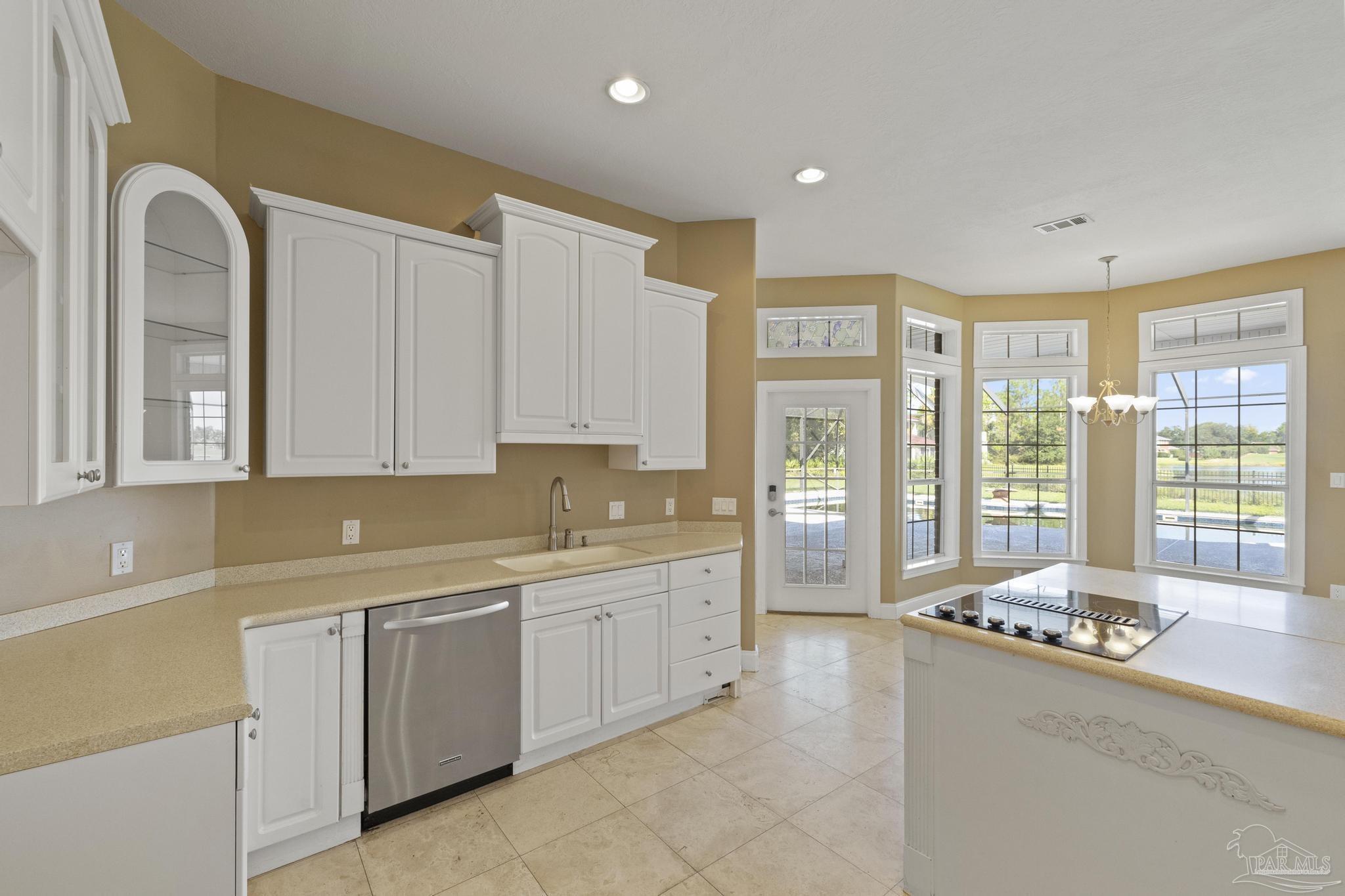7108 Reef Street Navarre, FL 32566 - Photo 9 of 61 Gallery Image 9