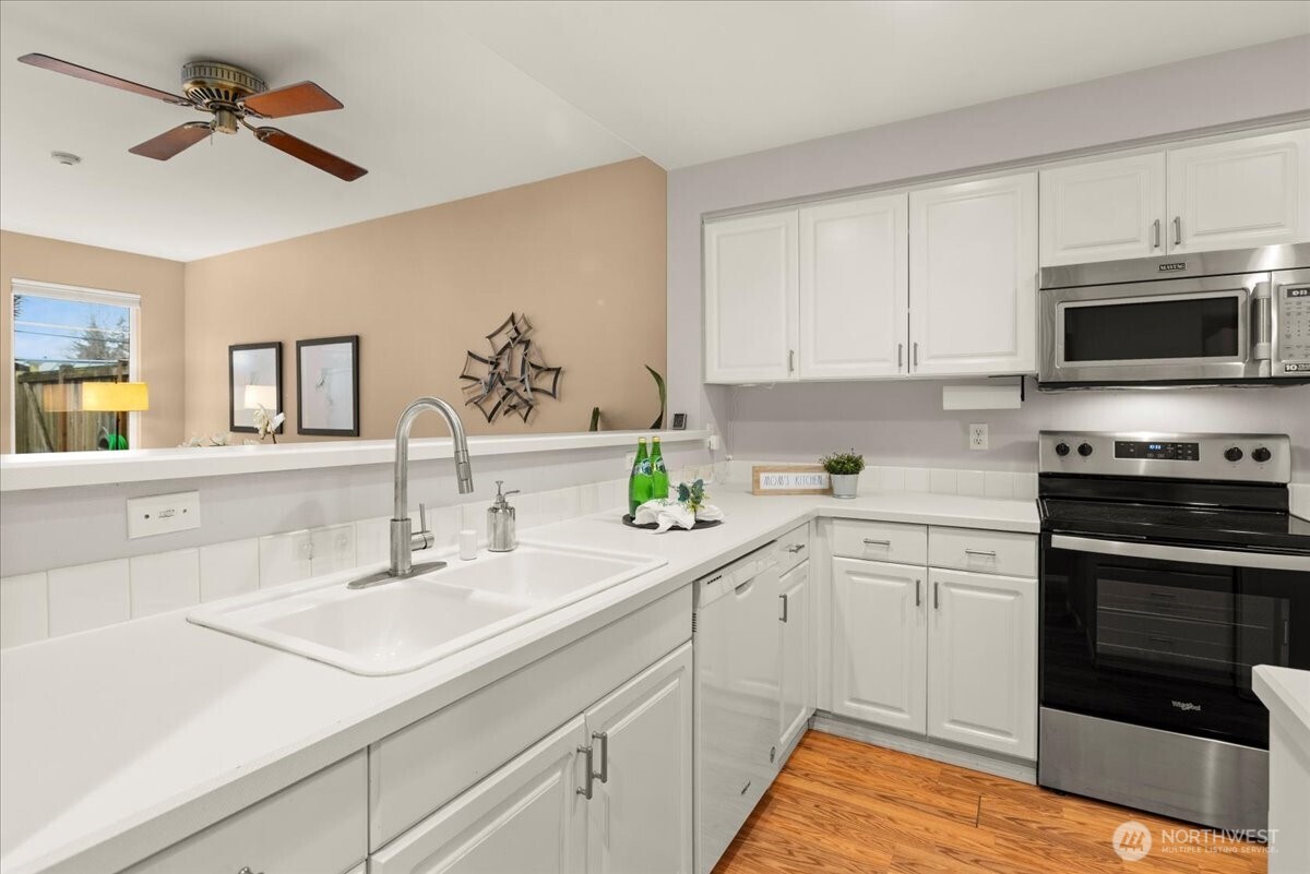 23908 Bothell Everett Highway, Unit C9 Bothell, WA 98021 - Photo 11 of 38
