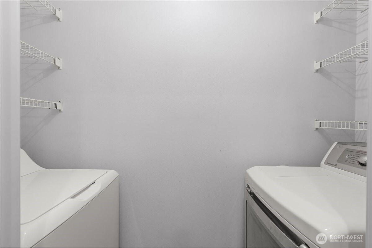 23908 Bothell Everett Highway, Unit C9 Bothell, WA 98021 - Photo 15 of 38