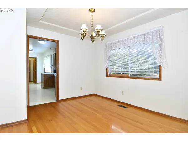 $1,399,999 | 19955 Southeast Tillstrom Road, Damascus, OR 97089