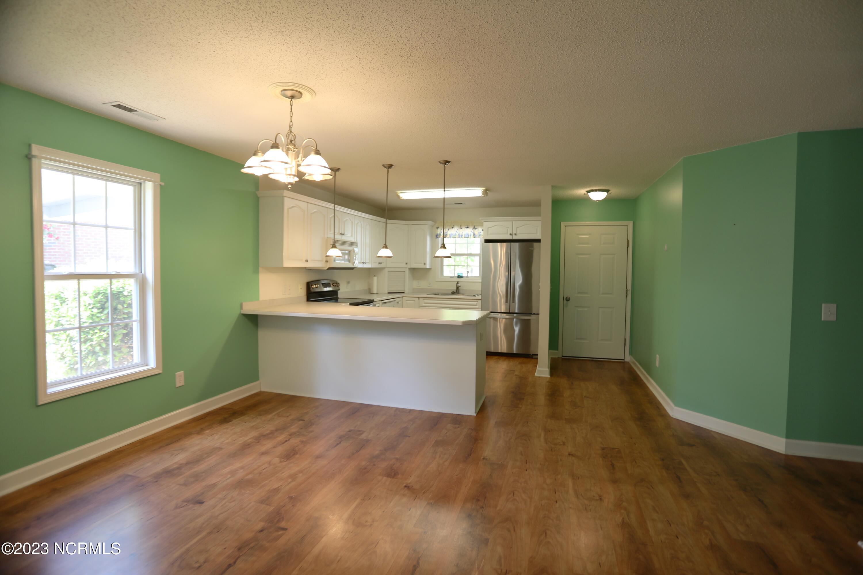 545 Pinehurst Trace Drive Pinehurst, NC 28374 - Photo 10 of 32 Dining area space just outside of Breakfast Bar area.