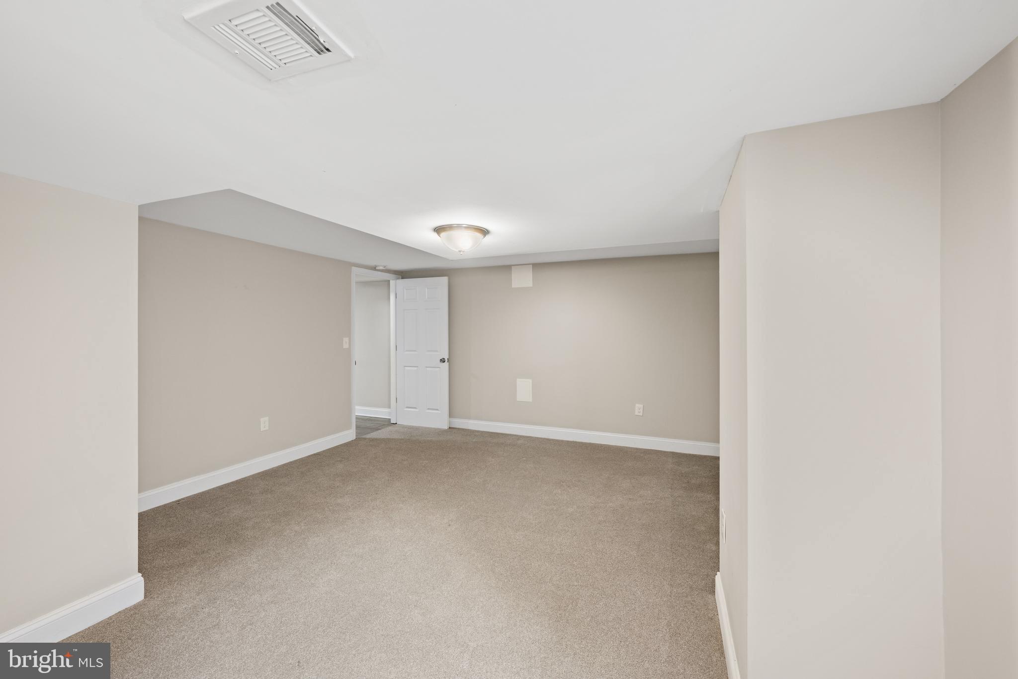 2604 Plyers Mill Road Silver Spring, MD 20902 - Photo 30 of 37