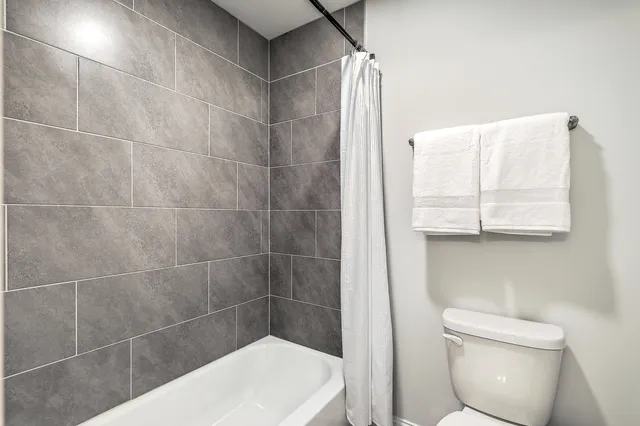 $485,000 | 220 Old Grove Avenue, Moncks Corner, SC 29461