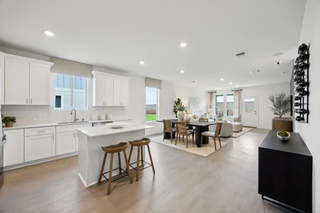 $302,230 | 6715 Camila Street, Cove, TX 77523