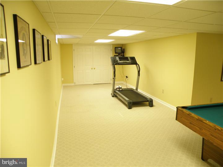 1507 Brookfield Road Yardley, PA 19067 - Photo 20 of 24 Gallery Image 20