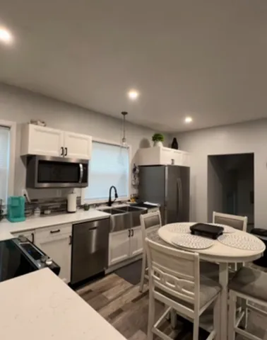 $2,500 | 3171 South 9th Street, Milwaukee, WI 53215