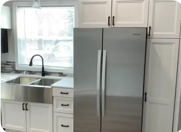$2,500 | 3171 South 9th Street, Milwaukee, WI 53215