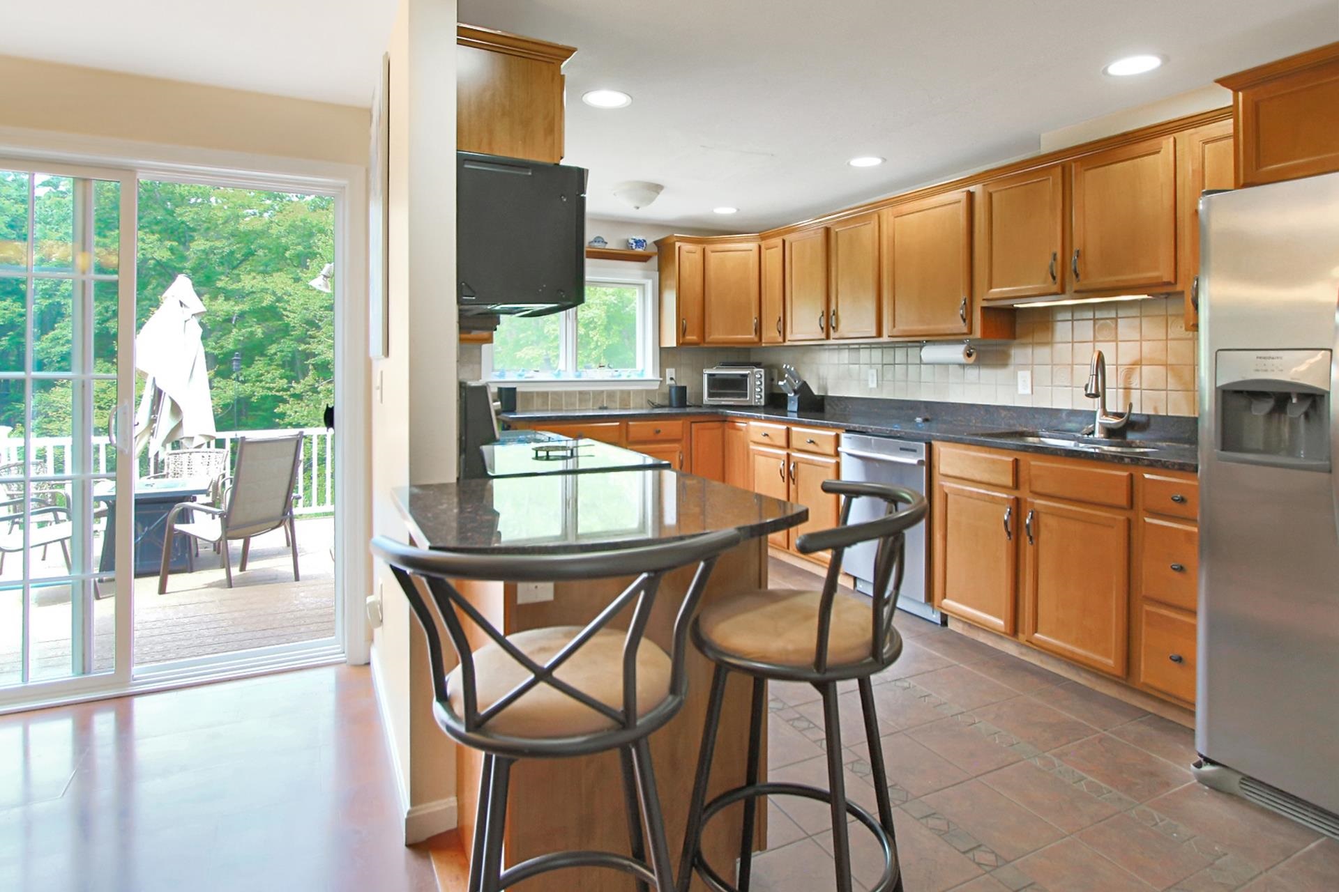 60 Dale Road, Unit A Hooksett, NH 03106 - Photo 4 of 34
