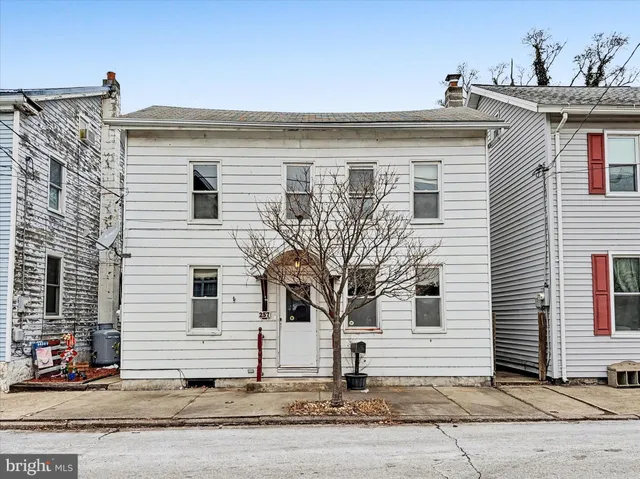 $109,990 | 257 Moore Street, Millersburg, PA 17061