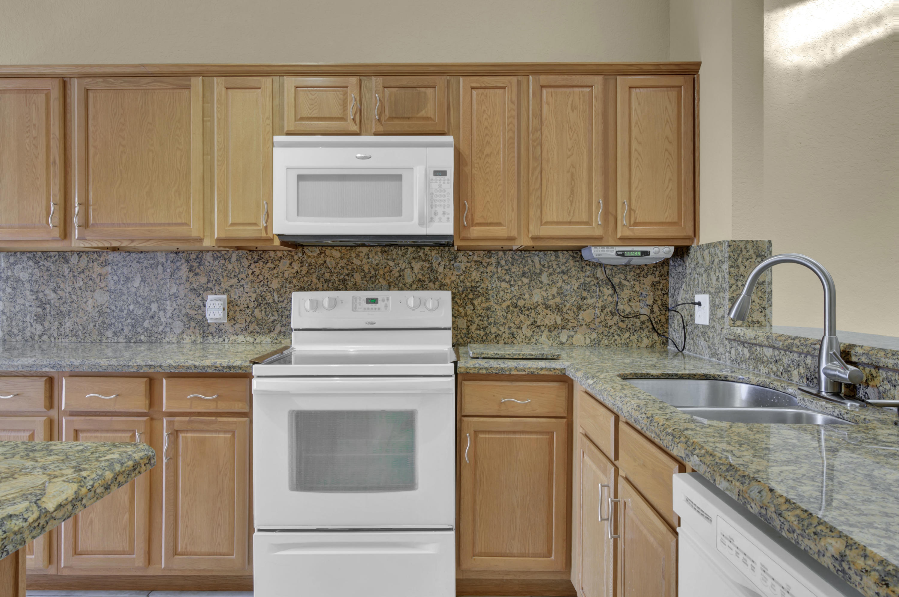 3765 Blue Ridge Road West Palm Beach, FL 33406 - Photo 4 of 15 Kitchen