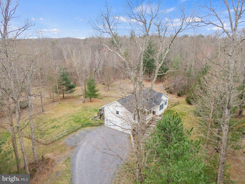 10411 Hidden Lake Lane Rixeyville, VA 22737 - Photo 31 of 35 Gallery Image 31