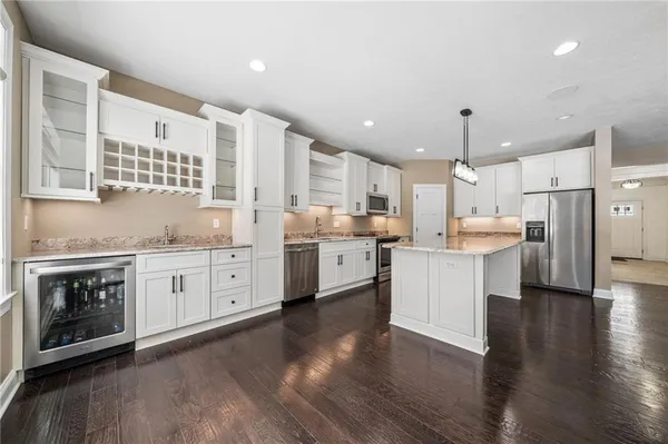 $505,000 | 883 Hearthstone Circle, Greensburg, PA 15601