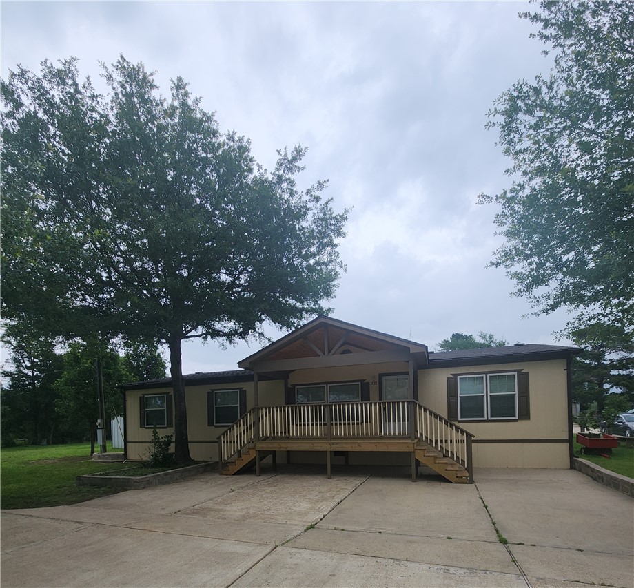 3738 Smetana Road Bryan, TX 77807 - Photo 28 of 29 a view of a house with a garden