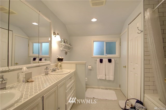 23425 Mosier Road Sedro-Woolley, WA 98284 - Photo 10 of 20 Gallery Image 10