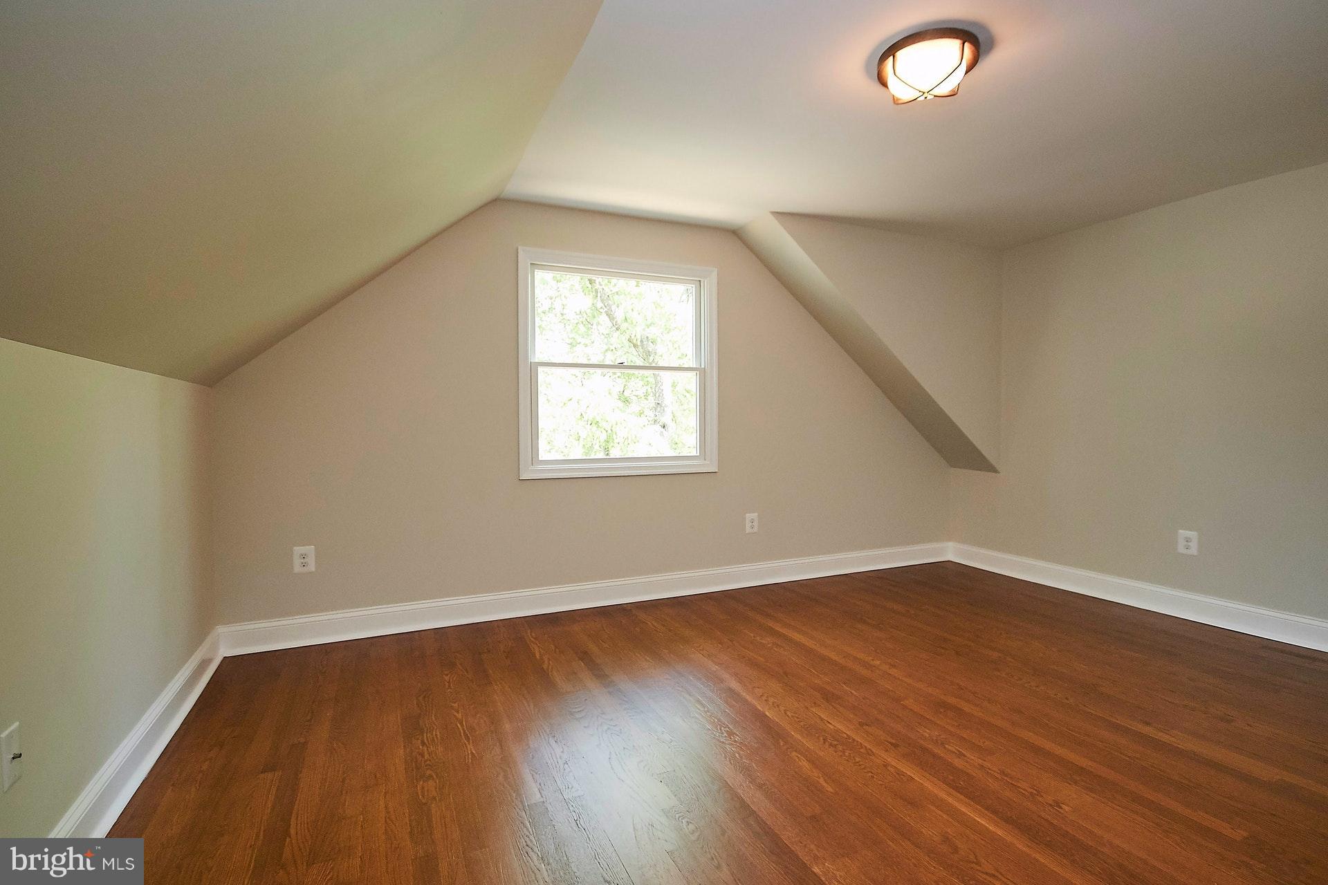 7577 Alleghany Road Manassas, VA 20111 - Photo 15 of 30 Bedroom