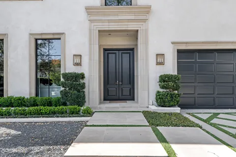 $2,875,000 | 2810 Westgrove Lane, Houston, TX 77027