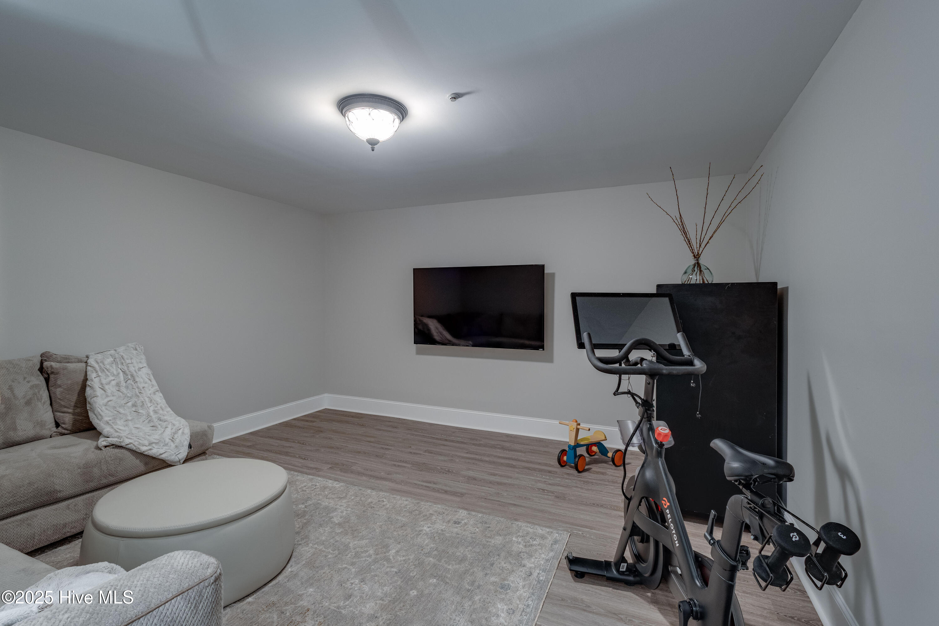 207 South Academy Street Washington, NC 27889 - Photo 30 of 42 Bottom Floor Flex Room