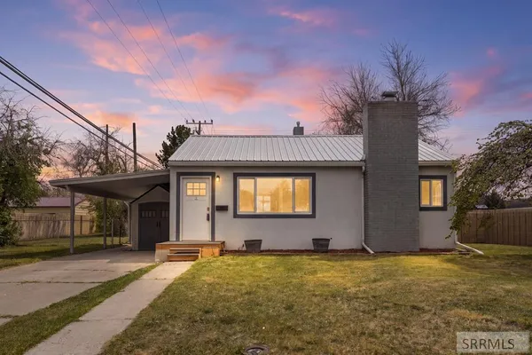 $315,000 | 3000 East Teton Street, Idaho Falls, ID 83406