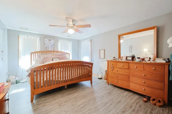$799,900 | 11 Parnell Street, Millis, MA 02054