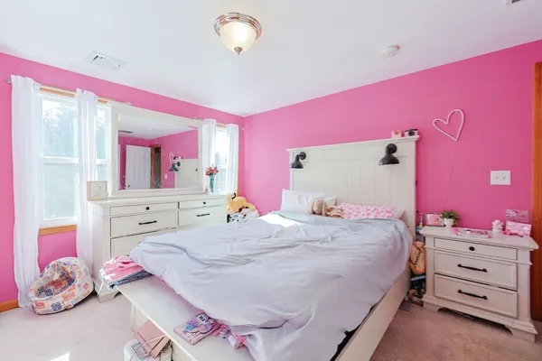 $799,900 | 11 Parnell Street, Millis, MA 02054