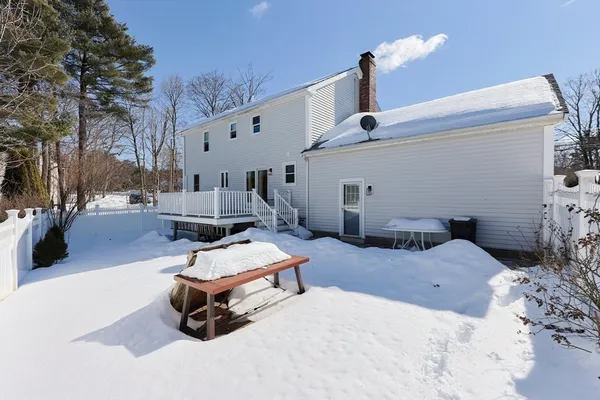 $799,900 | 11 Parnell Street, Millis, MA 02054