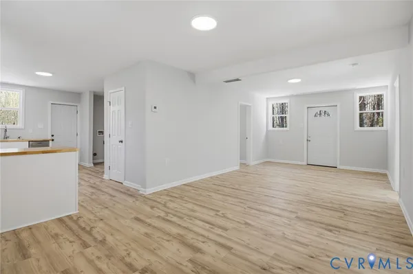 $325,000 | 8192 Broad Marsh Lane, Hayes, VA 23072