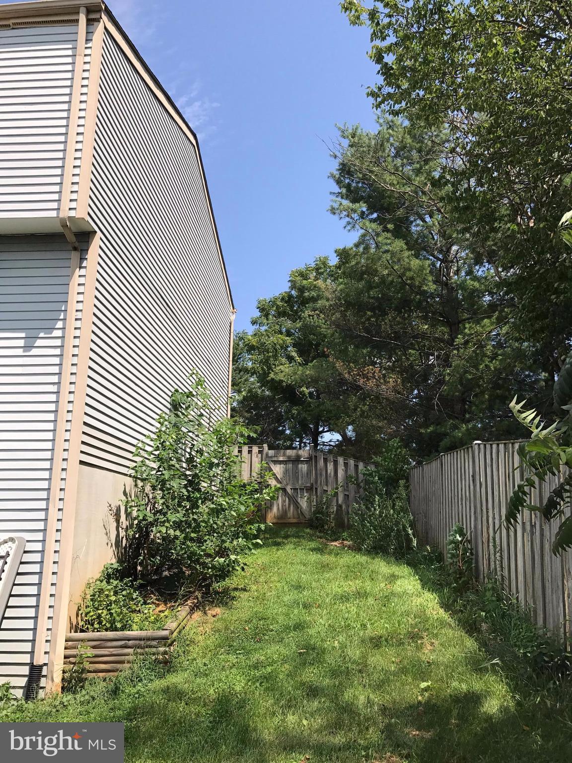 1724 Springfield Lane Frederick, MD 21702 - Photo 25 of 26 Exterior (General)