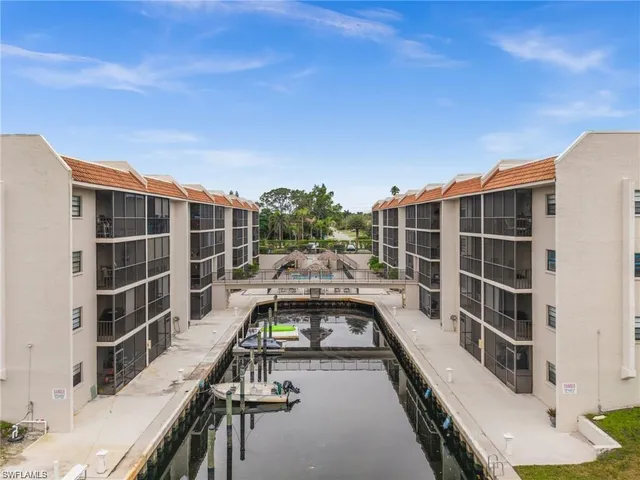 $2,900 | 9395 Pennsylvania Avenue, Unit 35, Bonita Springs, FL 34135