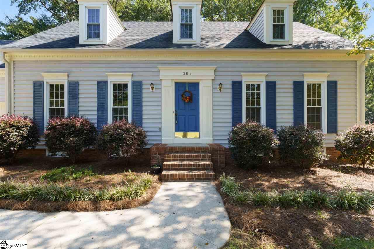 209 Spring Lake Loop Simpsonville, SC 29681 - Photo 1 of 34 Gallery Image 1