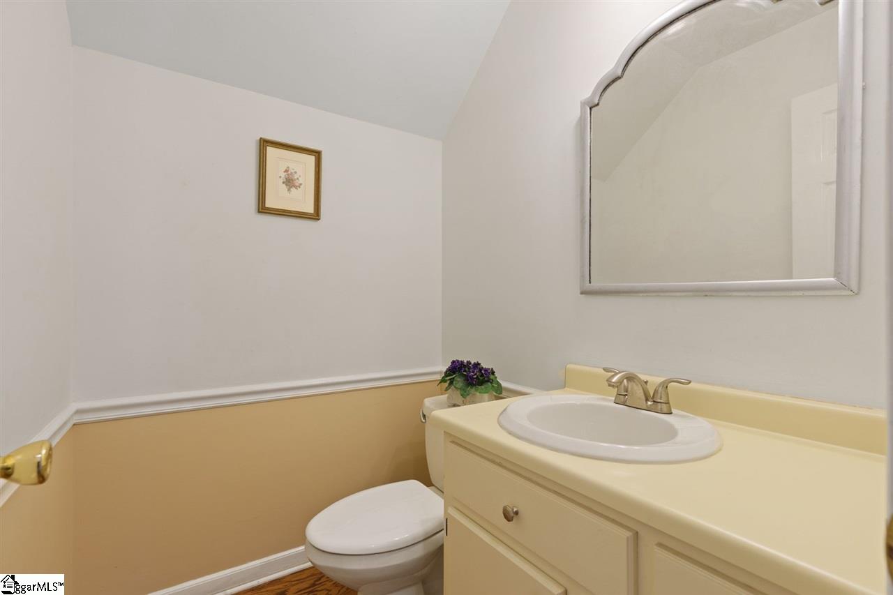 209 Spring Lake Loop Simpsonville, SC 29681 - Photo 17 of 34 Gallery Image 17