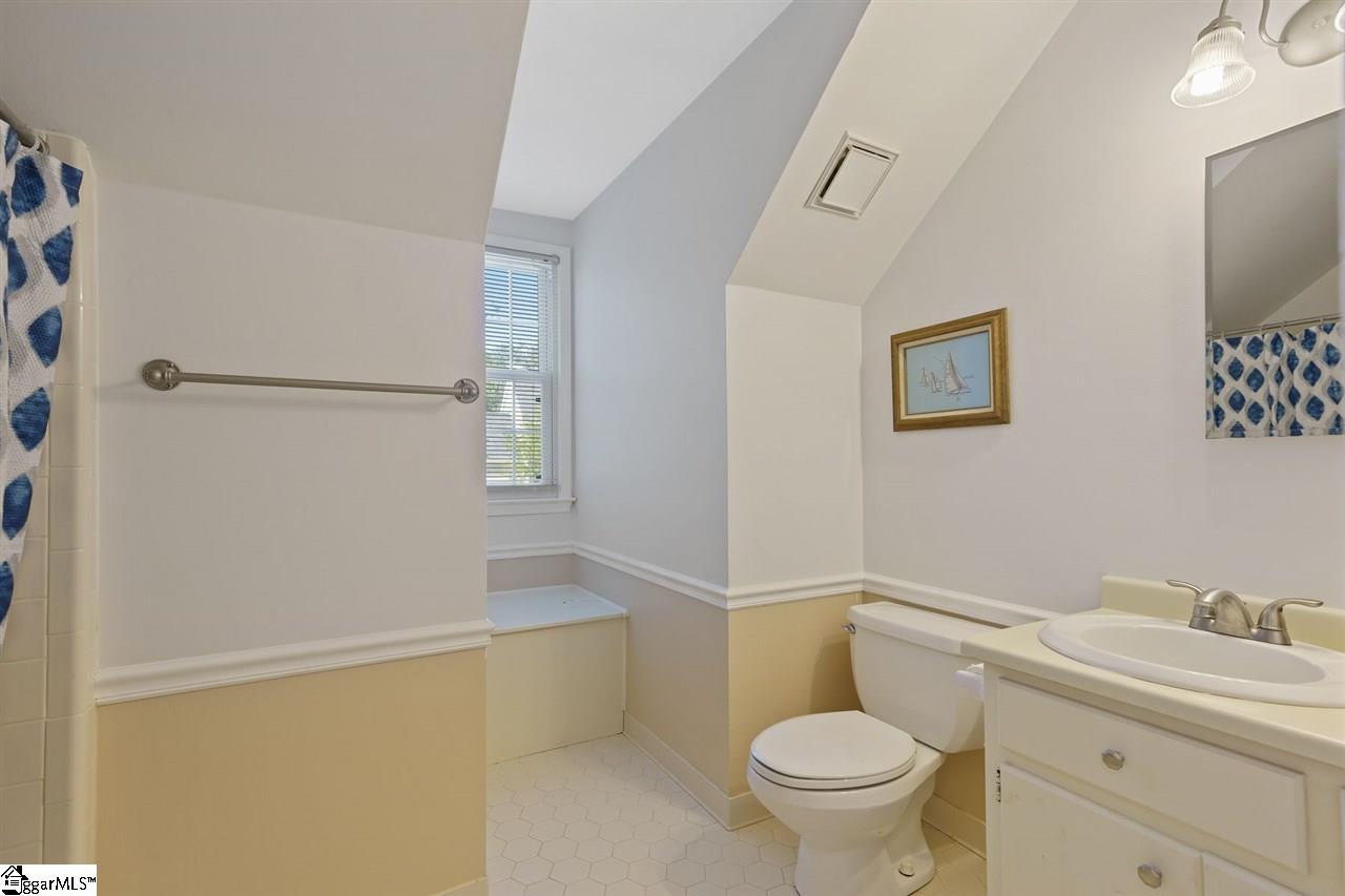 209 Spring Lake Loop Simpsonville, SC 29681 - Photo 25 of 34 Gallery Image 25