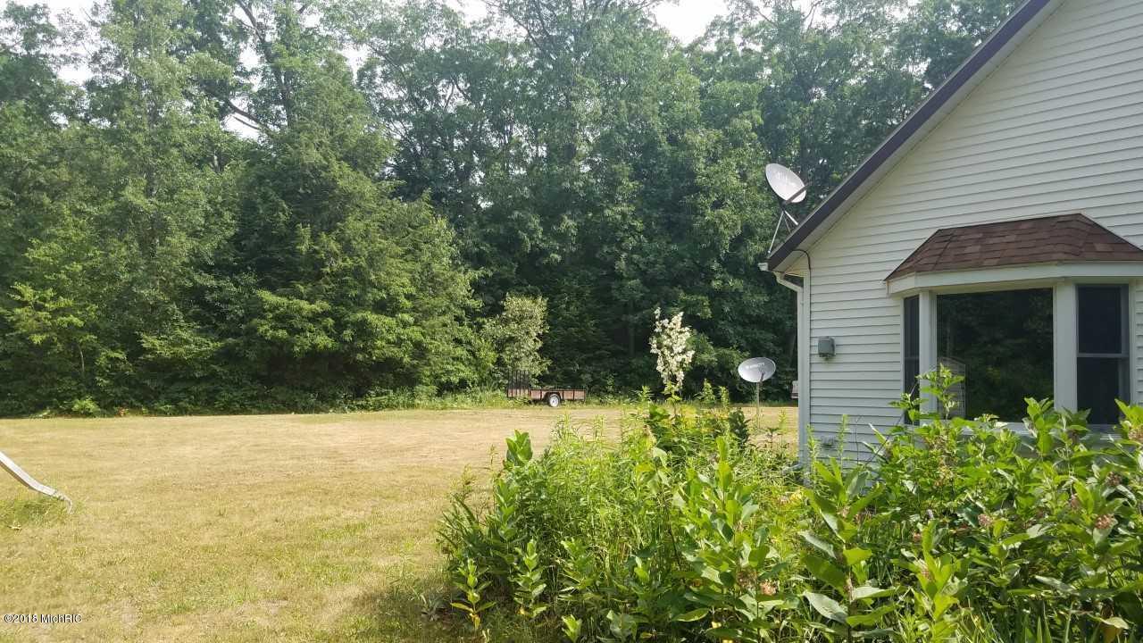 165 West Fruitvale Road Montague, MI 49437 - Photo 26 of 37 download (30)