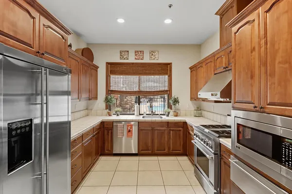 $745,000 | 2430 Pavilions Pl Lane, Unit 612, Sacramento, CA 95825