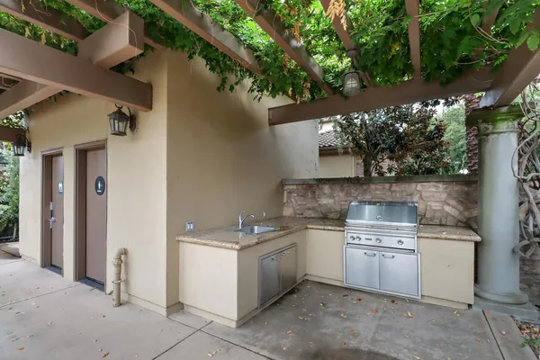 $745,000 | 2430 Pavilions Pl Lane, Unit 612, Sacramento, CA 95825