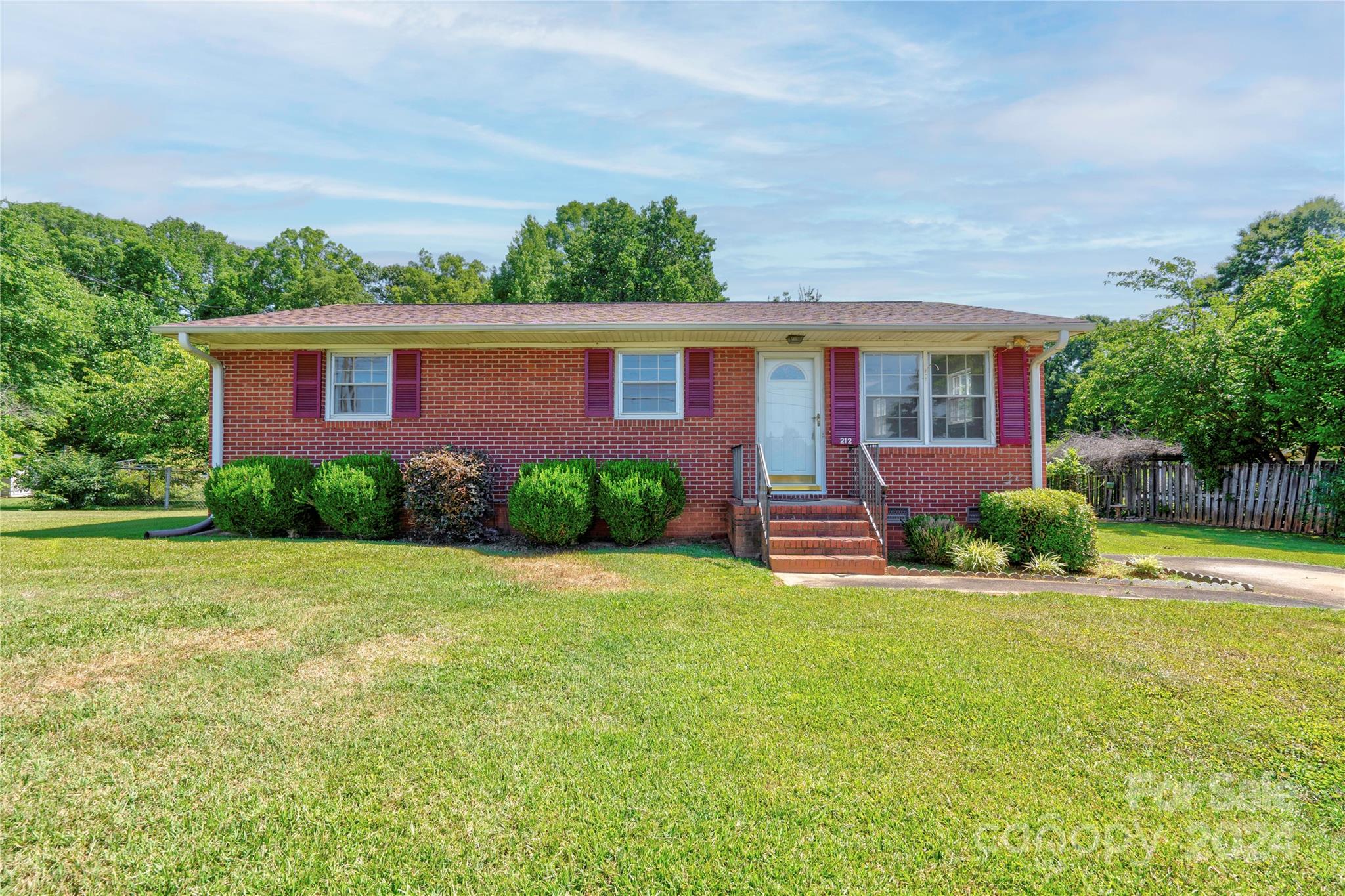 212 Stagecoach Road Gastonia, NC 28052 - Photo 1 of 23 Gallery Image 1