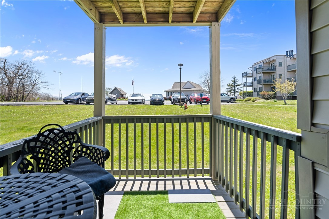 301 Pinnacle Inn Road, Unit 4103 Beech Mountain, NC 28604 - Photo 18 of 43 a view of a balcony with an ocean view