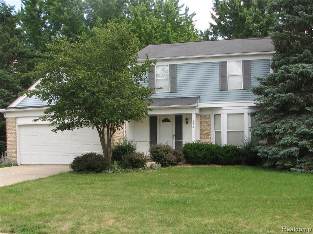 823 Hadley Road Rochester Hills, MI 48307 - Photo 1 of 53