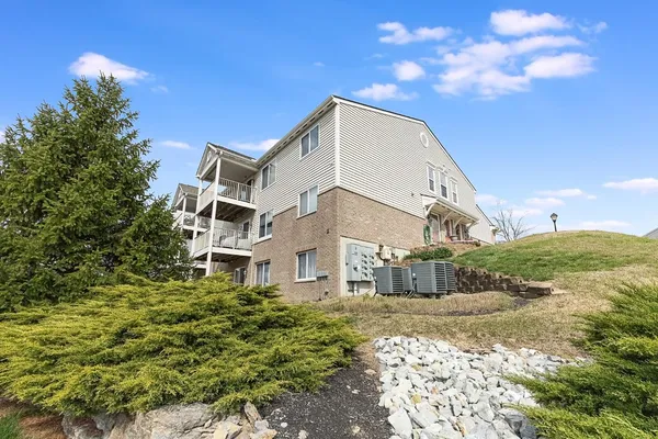 $254,900 | 112 Blue Sky Wy., Lawrenceburg, IN 47025