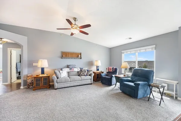 $254,900 | 112 Blue Sky Wy., Lawrenceburg, IN 47025