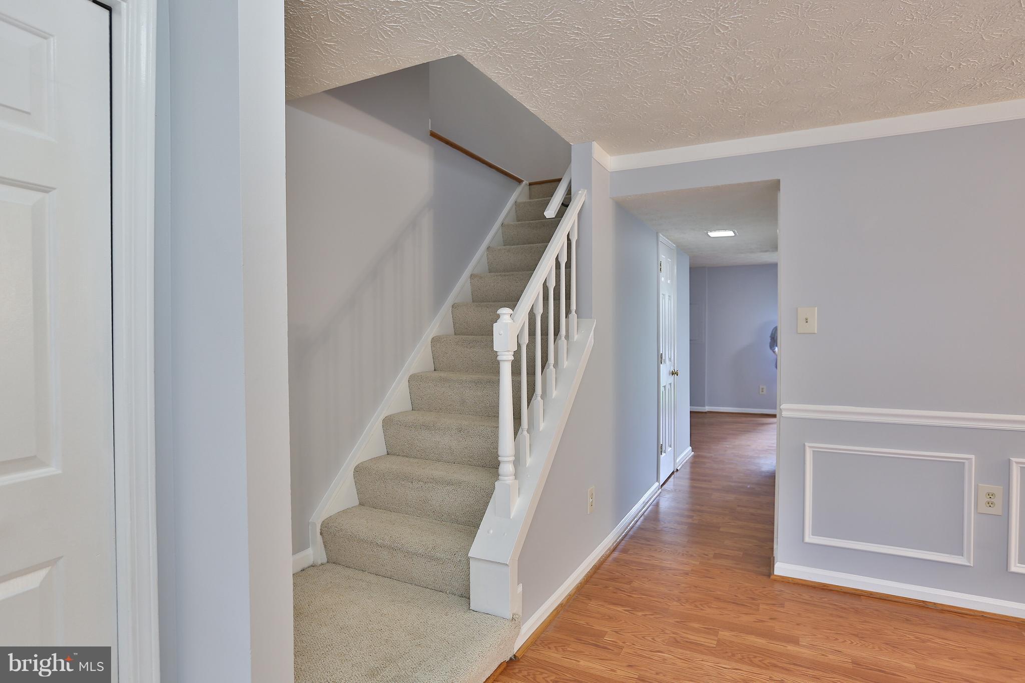 1541 Poplar Grove Drive Reston, VA 20194 - Photo 13 of 30 Interior (General)