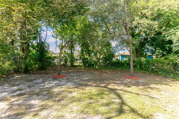 $3,850 | 4142 Northwest 23rd Court, Miami, FL 33142
