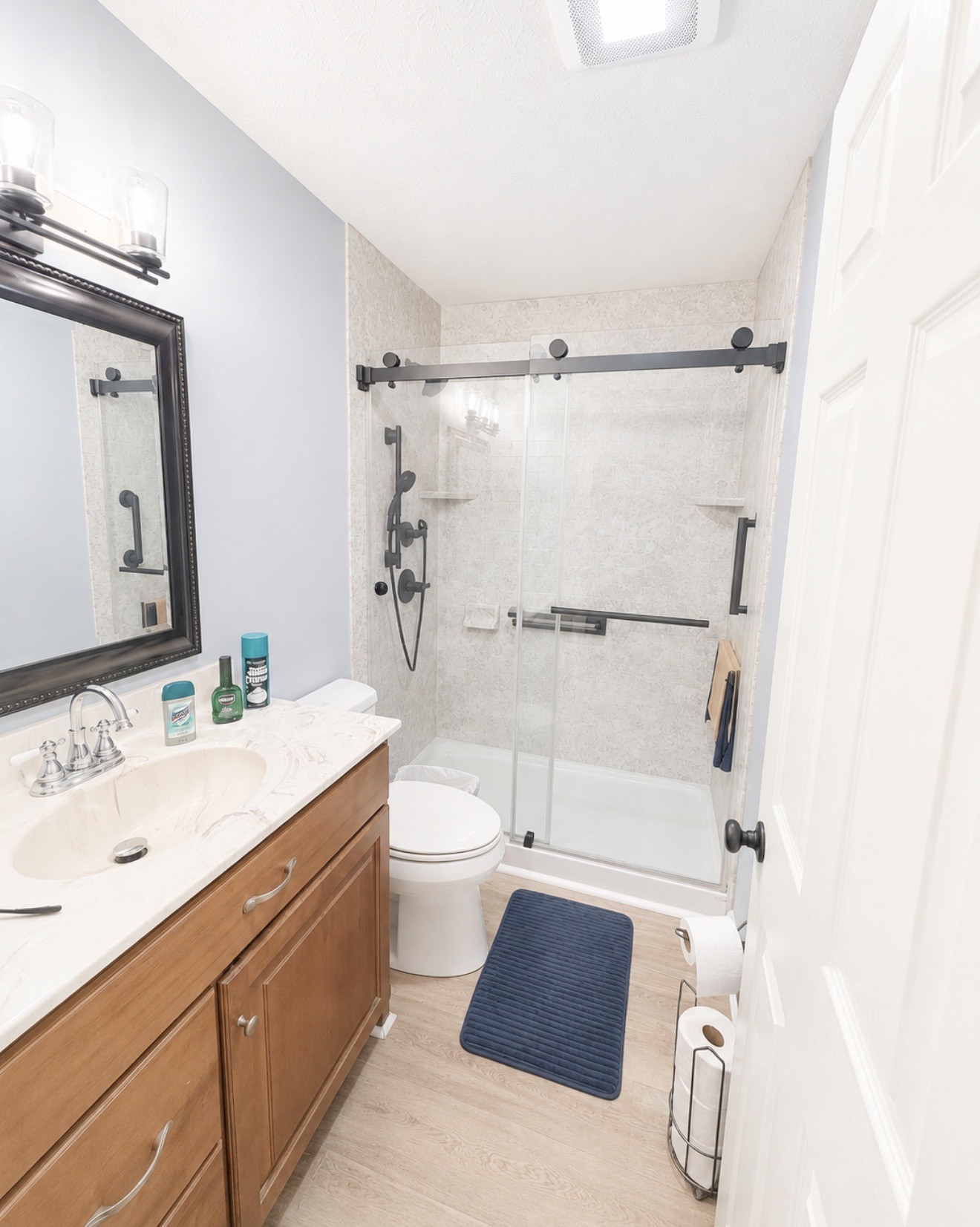 153 Henry Harris Road Westmoreland, TN 37186 - Photo 14 of 18 a bathroom with a sink a toilet and shower