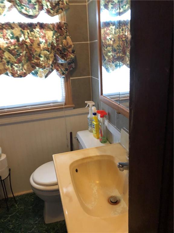 2226 Riviera Street Indianapolis, IN 46260 - Photo 12 of 33 Gallery Image 12