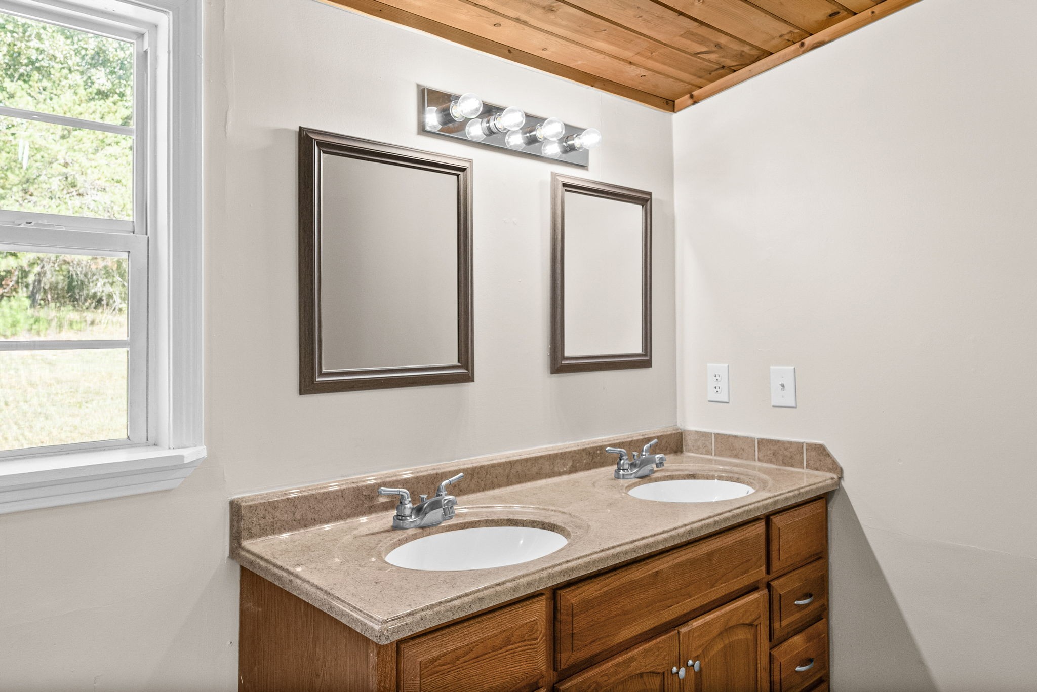 4751 Devers Road Southside, TN 37171 - Photo 25 of 56 Gallery Image 25