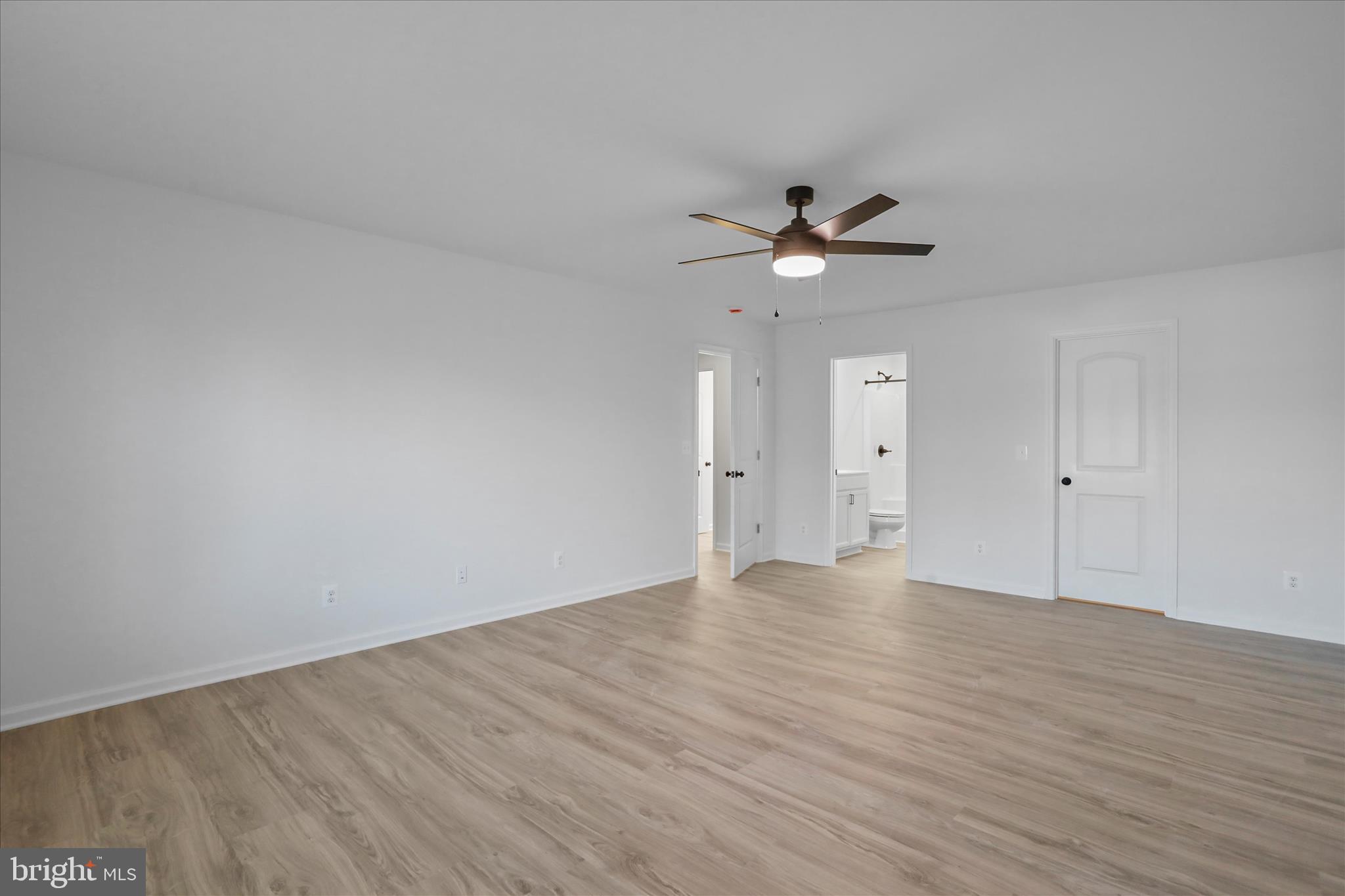 118 Windsor Knit Road Edinburg, VA 22824 - Photo 28 of 34 an empty room with fan and a ceiling fan